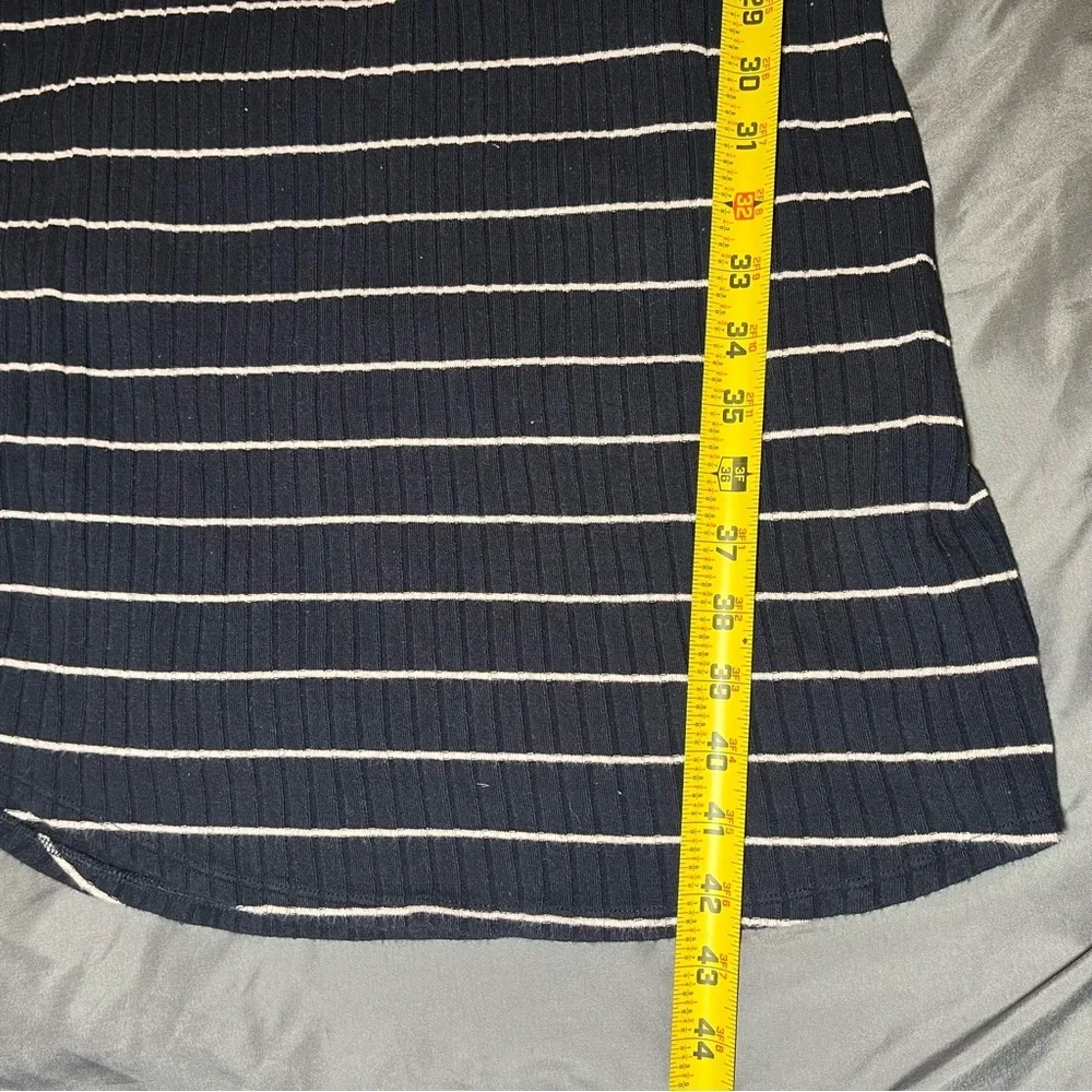 Abercrombie and Fitch, SZ MT Striped Dress - Picture 8 of 10